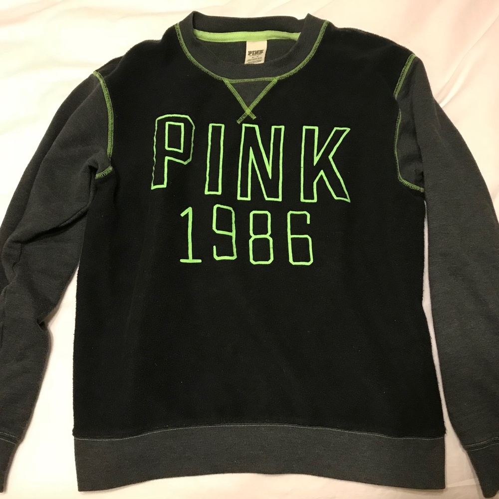 Vs pink black and grey sweatshirt